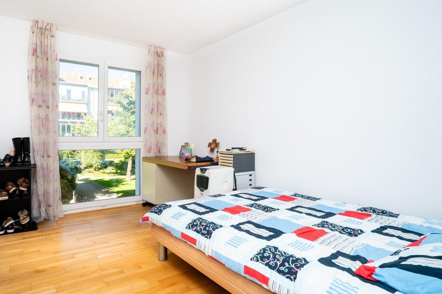 Vk - R - Zuerich Airport - Luxury - Home Stay - Raetschengaessli - Kloten Dış mekan fotoğraf