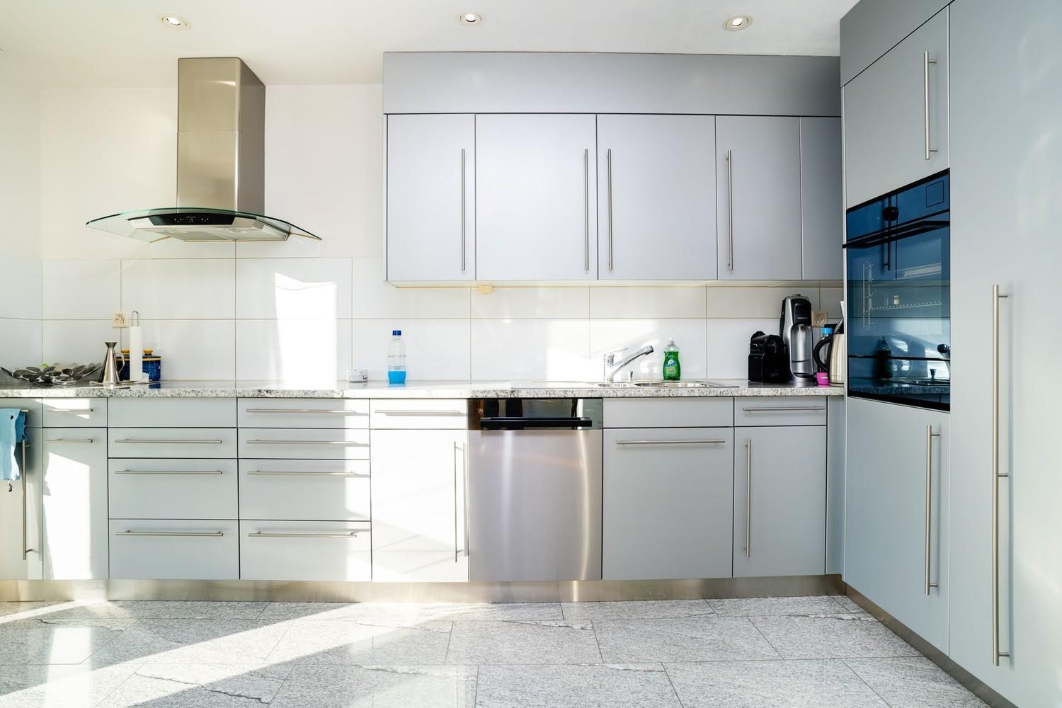Vk - R - Zuerich Airport - Luxury - Home Stay - Raetschengaessli - Kloten Dış mekan fotoğraf